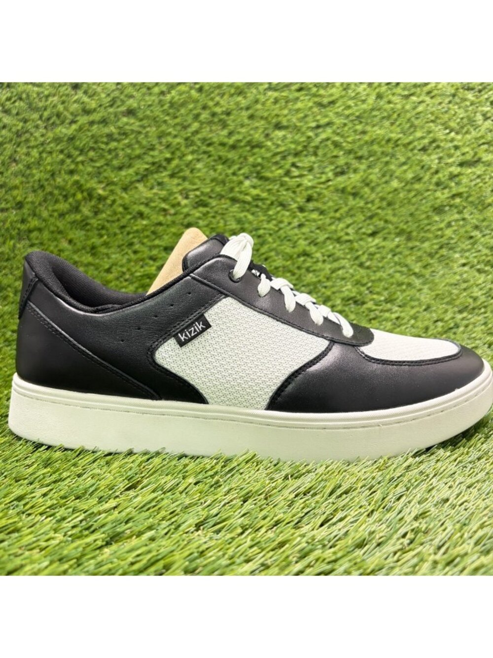 Kizik Oslo Mens Size 10 Black White Athletic Running Hands Free Shoes Sneakers
